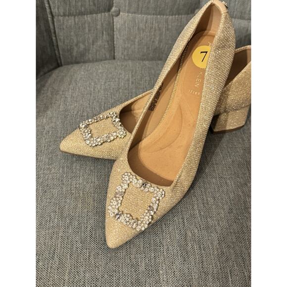 Anne Klein Shoes - ANNE KLEIN NAMBI 7 GOLD METALLIC SPARKLE RHINESTONE Wedding Party NWOB PUMP SHOE